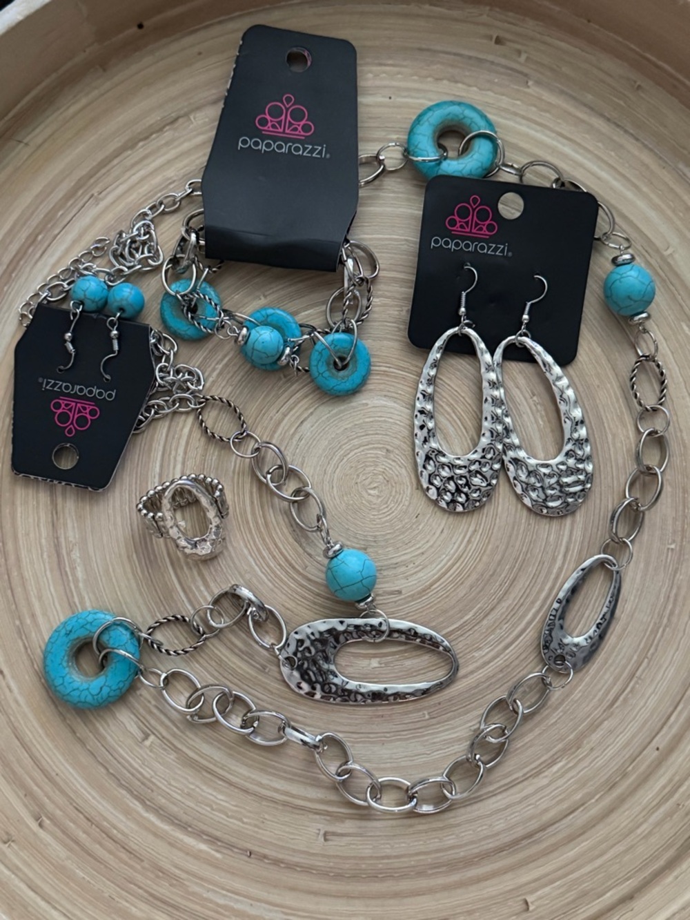 Vintage SSF-0919 Paparazzi Silver-Tone Jewelry Set with Turquoise Accents